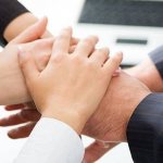 Коллективное рукопожатие