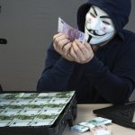 Кража денег из кассы