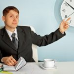 Сколько в месяц часов должен работать человек по трудовому кодексу