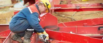 construction mechanic at work
